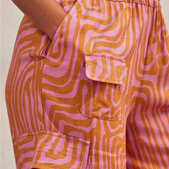 Urban Outfitters UO Sophie Pink Wavy Print Pull On Cargo Pants Size XS - Picture 2 of 14